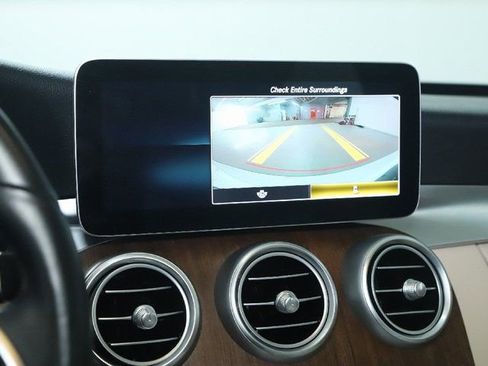 Used 2021 Mercedes-Benz C 300 4MATIC Sedan image 29