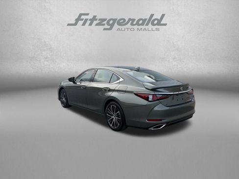 Used 2025 Lexus ES 350 w/ Premium Package FWD image 5