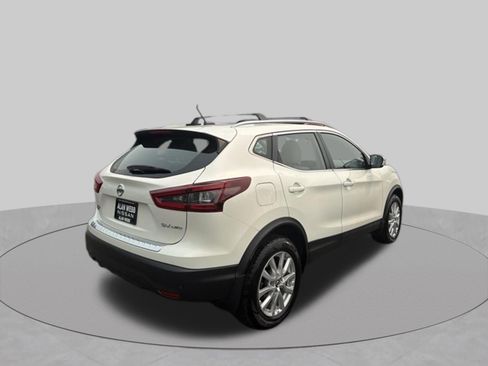 Used 2020 Nissan Rogue Sport SV w/ All-Weather Package AWD/4WD image 3