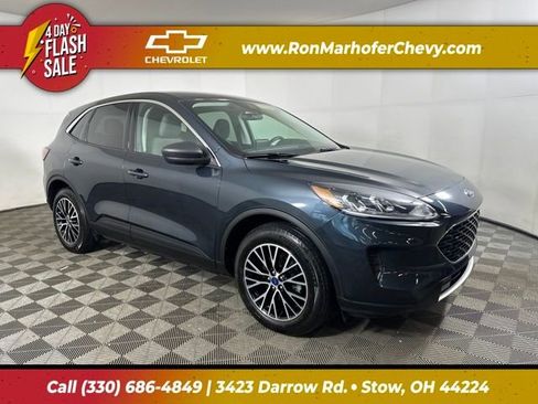 Used 2022 Ford Escape SE w/ Convenience Package image 1