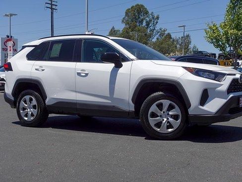 Certified 2021 Toyota RAV4 LE w/ Carpet Mat Package (TMS) AWD/4WD image 4
