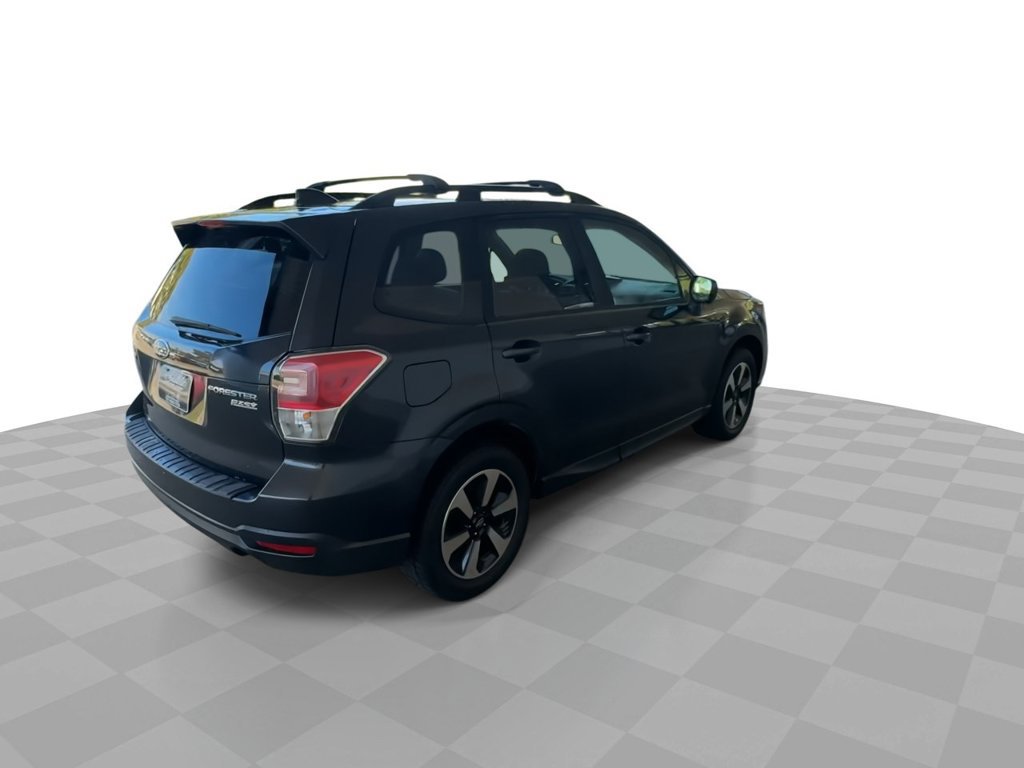 Used 2017 Subaru Forester 2.5i Premium w/ All-Weather Package AWD/4WD image 8