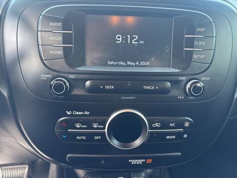 Used 2017 Kia Soul + w/ Designer's Package image 16