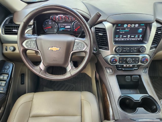 Used 2020 Chevrolet Tahoe LT w/ Luxury Package RWD image 27