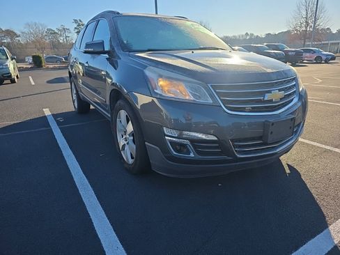 Used 2014 Chevrolet Traverse LTZ image 11