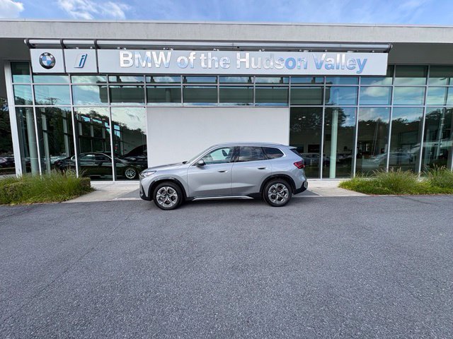 Used 2026 BMW X1 xDrive28i w/ Convenience Package AWD/4WD image 1