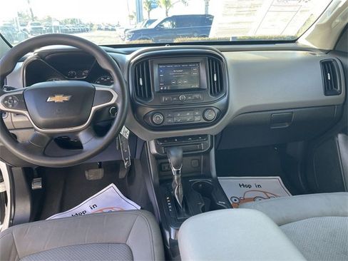Used 2022 Chevrolet Colorado W/T w/ Custom Special Edition image 18
