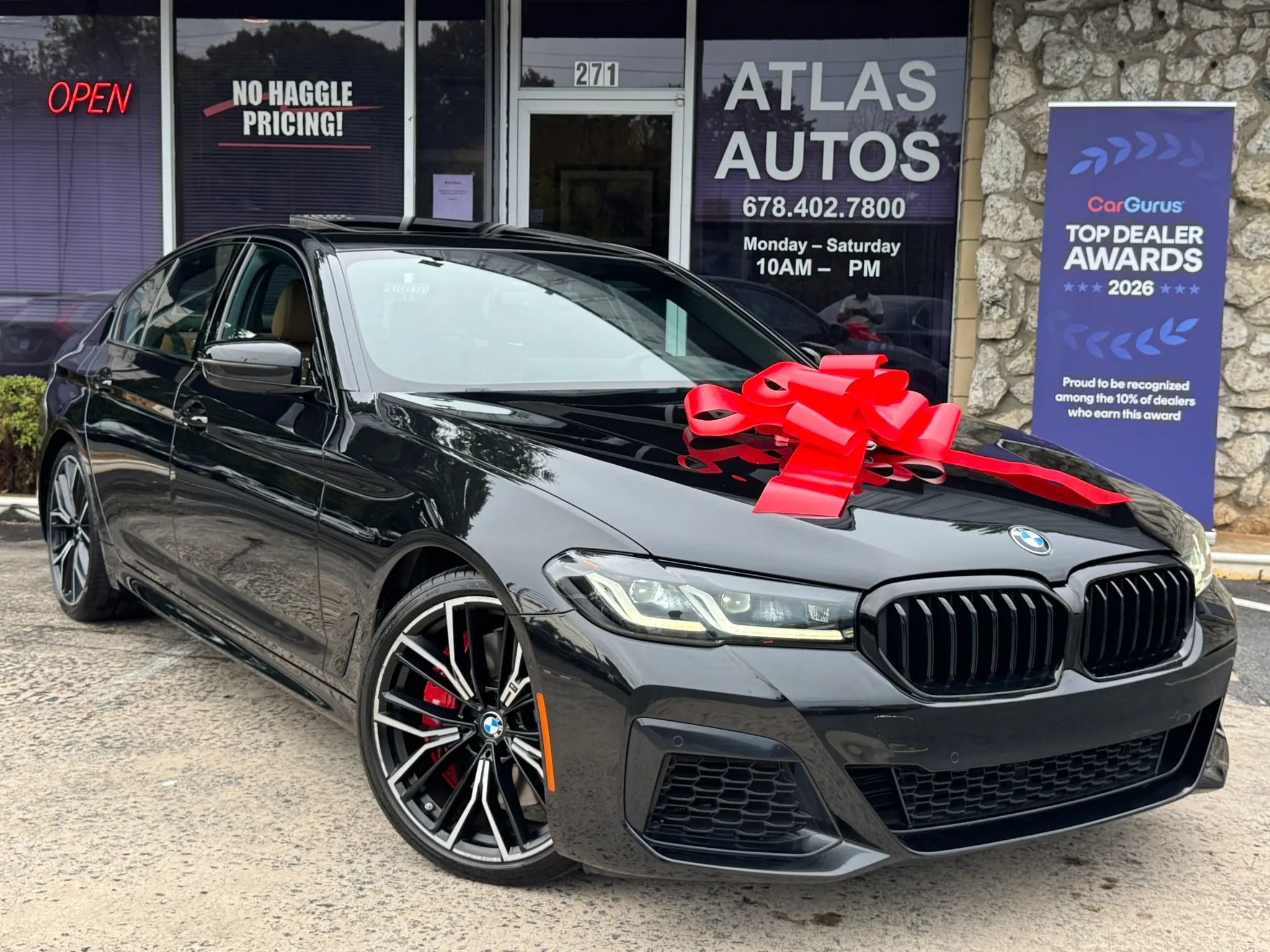Used 2023 BMW 540i w/ M Sport Package RWD image 1