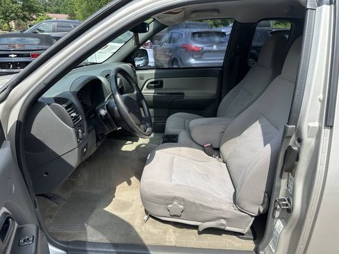 Used 2005 Chevrolet Colorado LS w/ Power Convenience Package AWD/4WD image 18