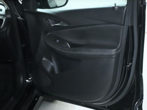 Used 2024 Buick Encore GX Sport Touring w/ Comfort Package AWD/4WD image 31