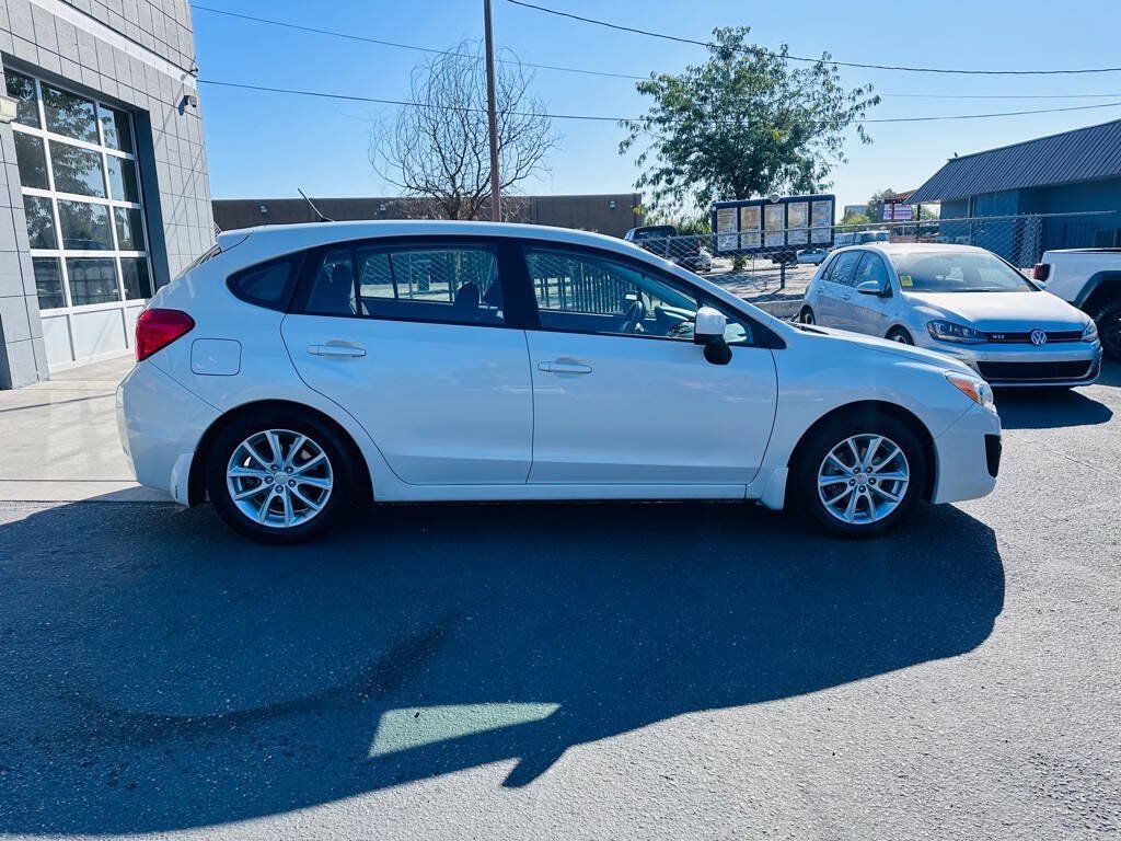 Used 2014 Subaru Impreza 2.0i Premium AWD/4WD image 8