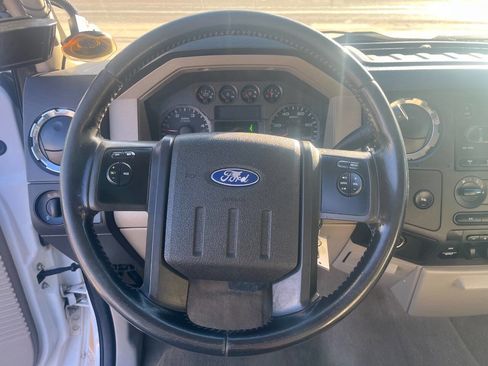 Used 2008 Ford F350 XLT image 16