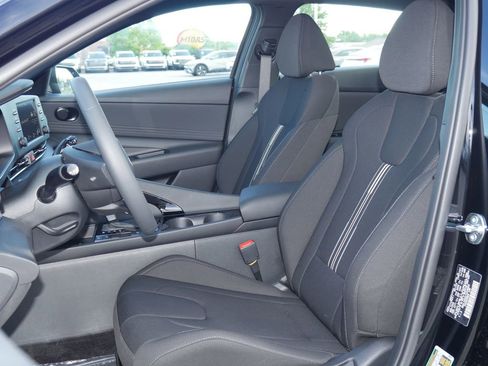 New 2026 Hyundai Elantra SEL Sport Premium FWD image 33