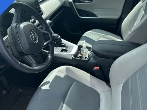 Used 2020 Toyota RAV4 XLE Premium AWD/4WD image 2