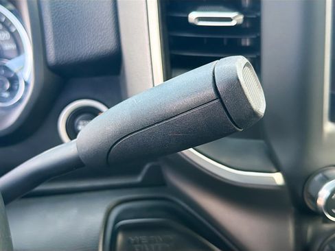 Used 2024 RAM 2500 Big Horn image 27