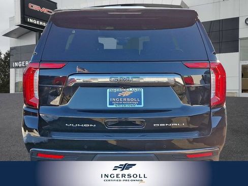 Used 2023 GMC Yukon Denali Ultimate image 7