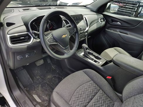 Used 2024 Chevrolet Equinox LT AWD/4WD image 10