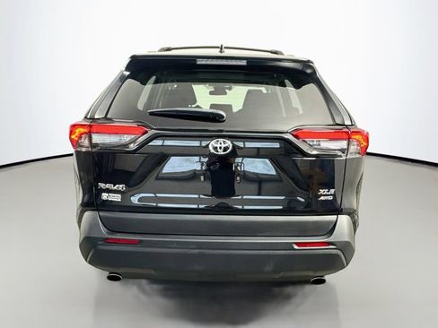 Used 2023 Toyota RAV4 XLE w/ Convenience Package AWD/4WD image 7