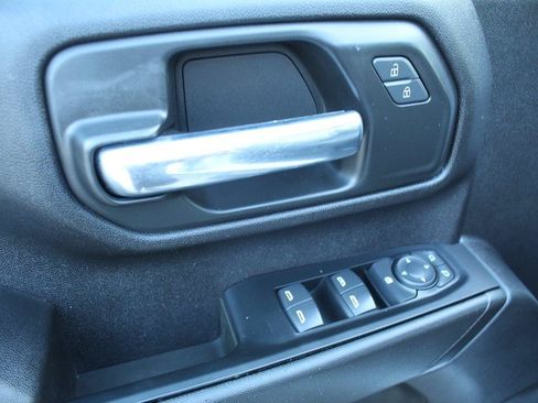 Used 2023 Chevrolet Silverado 2500 Custom w/ Custom Value Package AWD/4WD image 16