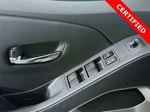 Used 2025 Nissan Frontier SV w/ SV Convenience Package RWD image 18