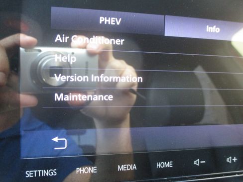 Used 2020 Mitsubishi Outlander SEL AWD/4WD image 21