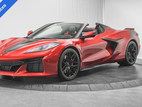 Used 2023 Chevrolet Corvette Z06 image 3