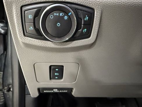 Used 2019 Ford F250 XLT w/ XLT Value Package image 14