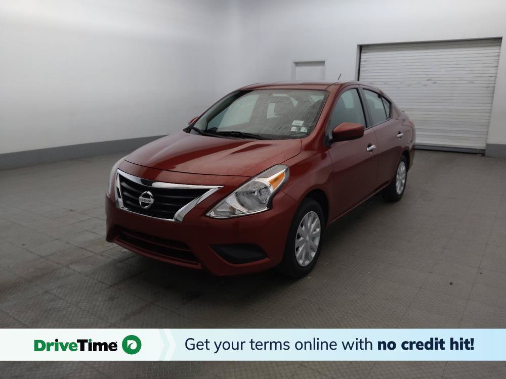 Used 2019 Nissan Versa SV FWD image 1
