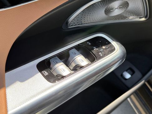 New 2025 Mercedes-Benz E 350 Sedan image 12