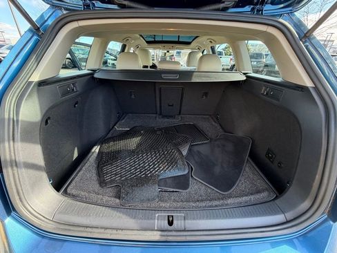 Used 2017 Volkswagen Golf Alltrack SE image 34