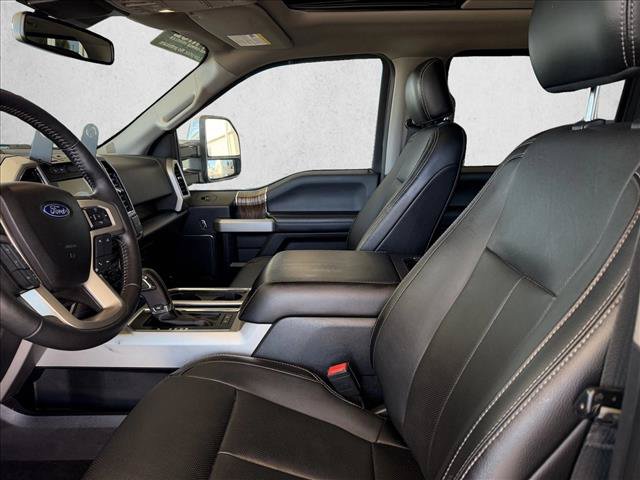 Used 2018 Ford F150 Lariat w/ Equipment Group 502A Luxury AWD/4WD image 9