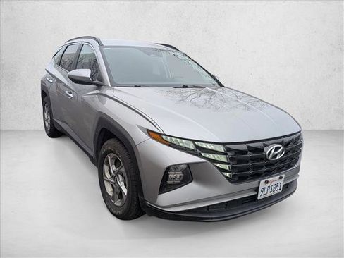 Used 2024 Hyundai Tucson SEL image 3