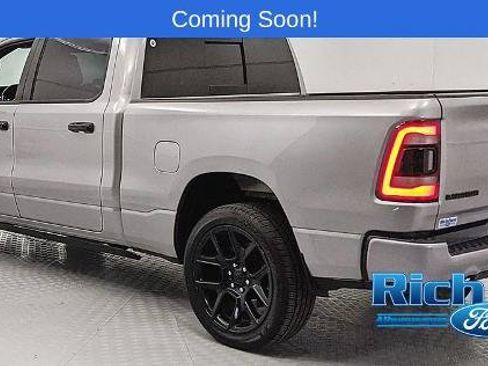 Used 2023 RAM 1500 Laramie AWD/4WD image 4