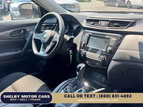 Used 2020 Nissan Rogue S AWD/4WD image 13