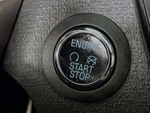 Used 2017 Ford Fiesta ST FWD image 22