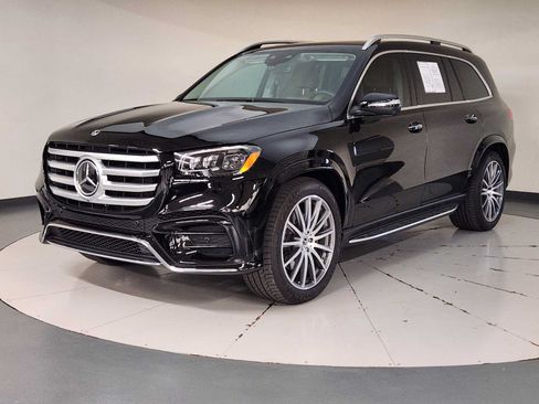 Used 2024 Mercedes-Benz GLS 580 4MATIC image 1