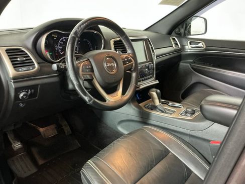 Used 2017 Jeep Grand Cherokee Limited AWD/4WD image 20