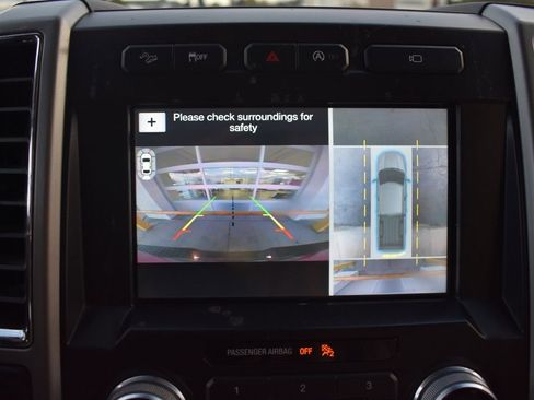 Used 2017 Ford F150 Lariat w/ Equipment Group 502A Luxury image 17