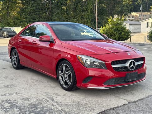 Used 2018 Mercedes-Benz CLA 250 4MATIC image 8