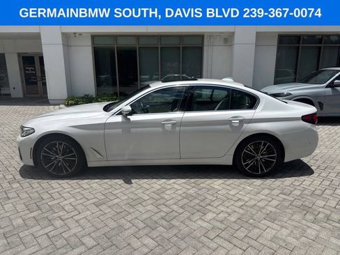 Used 2023 BMW 540i w/ Premium Package RWD image 2