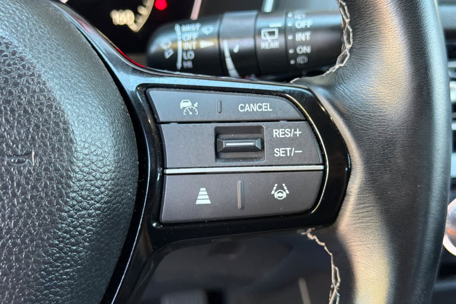 Used 2024 Honda Civic EX-L image 25