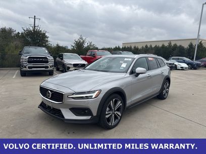 Certified 2025 Volvo V60 B5 Cross Country Plus