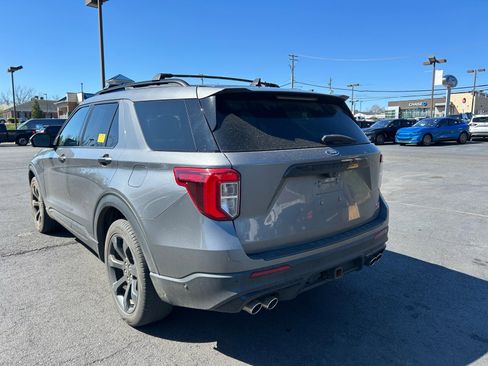 Used 2022 Ford Explorer ST w/ Equipment Group 401A image 8