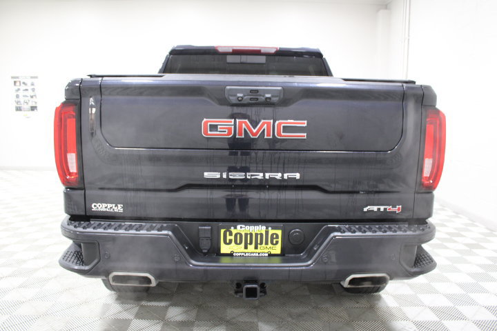 Used 2023 GMC Sierra 1500 AT4 w/ AT4 Preferred Package AWD/4WD image 10