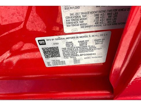 Used 2023 Chevrolet Silverado 1500 ZR2 w/ Technology Package image 32