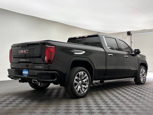 Used 2024 GMC Sierra 1500 Denali w/ Denali Reserve Package AWD/4WD image 10