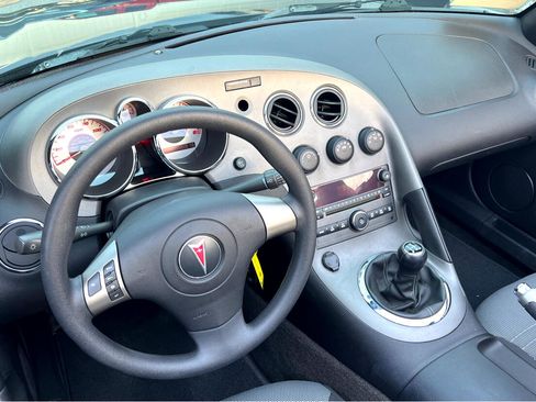 Used 2006 Pontiac Solstice Convertible w/ Power Package image 14