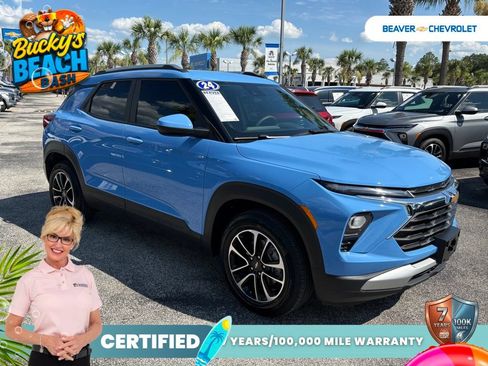 Used 2024 Chevrolet TrailBlazer LT w/ Driver Confidence Package FWD image 9