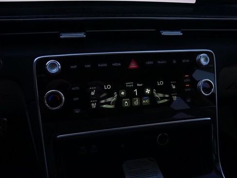 New 2026 Genesis GV80 3.5T e-SC image 9