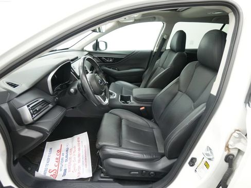 Used 2023 Subaru Outback Limited AWD/4WD image 15